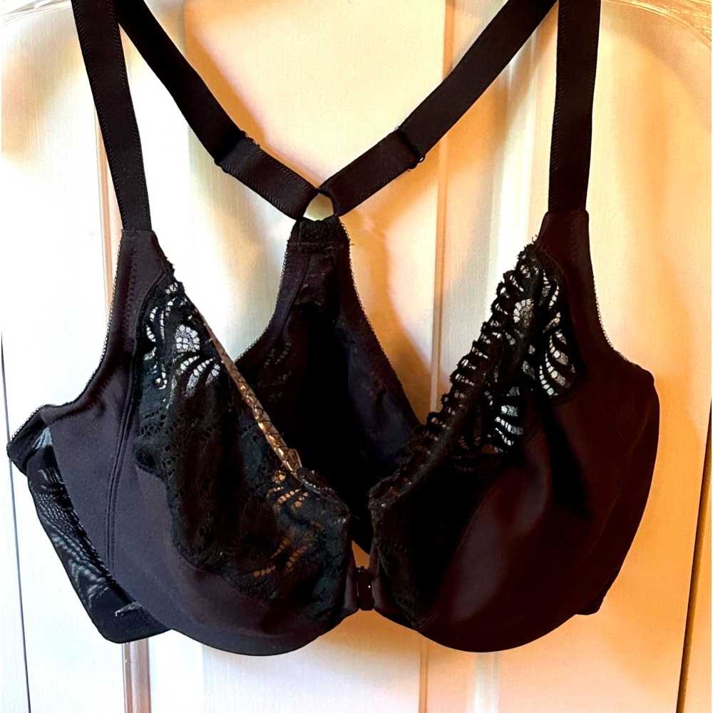 Glamorise Front Closure T-Back Bra, style 1246 in black